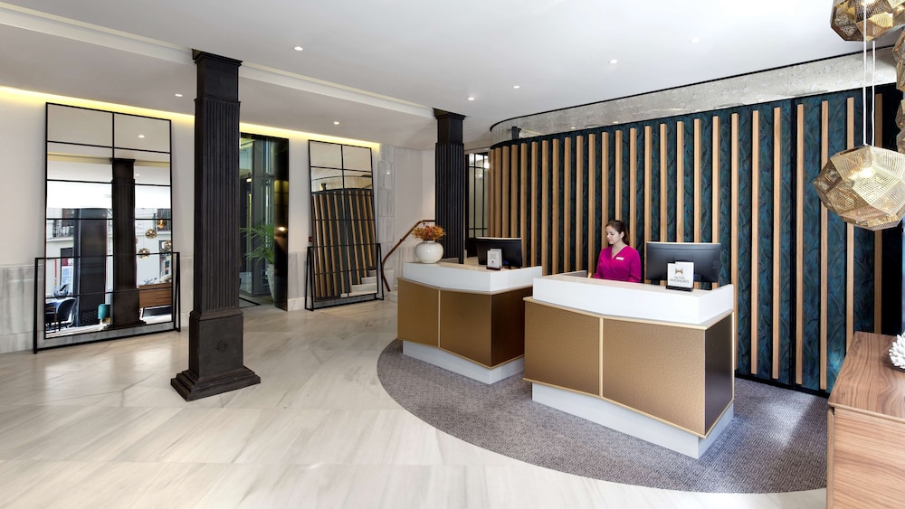 DoubleTree by Hilton Madrid-Prado 5