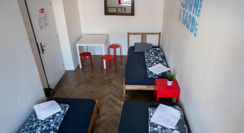 Clown and Bard Hostel 19
