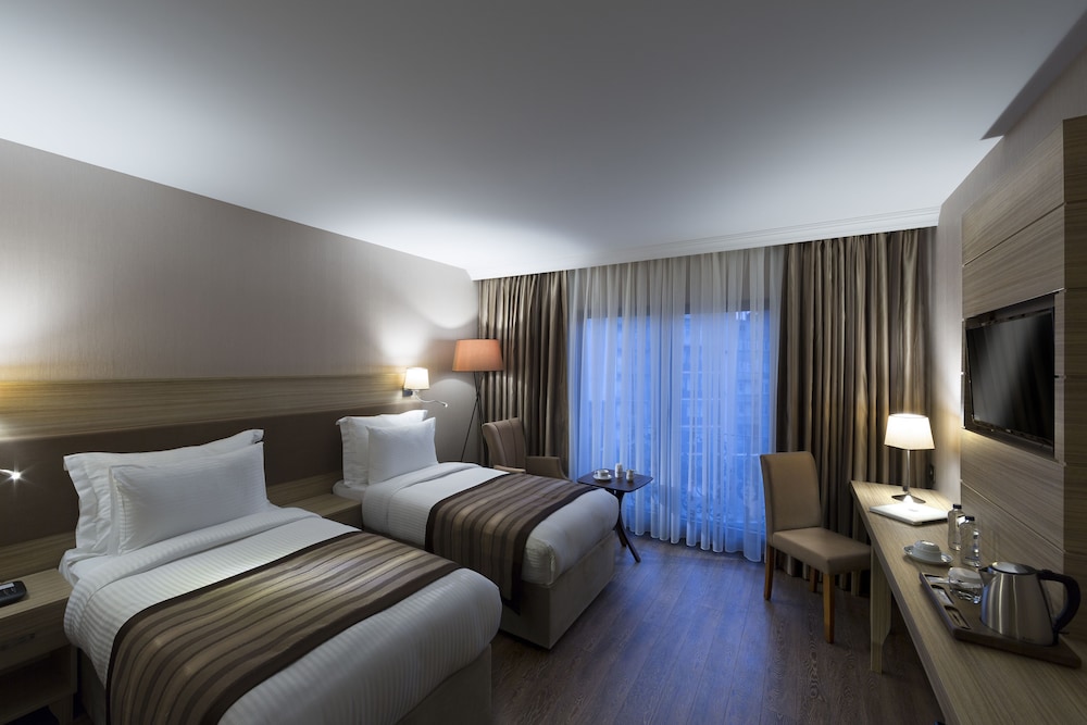 Regard Hotel 13