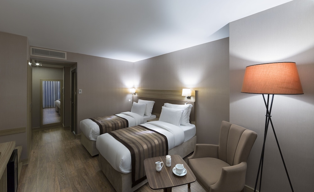 Regard Hotel 12