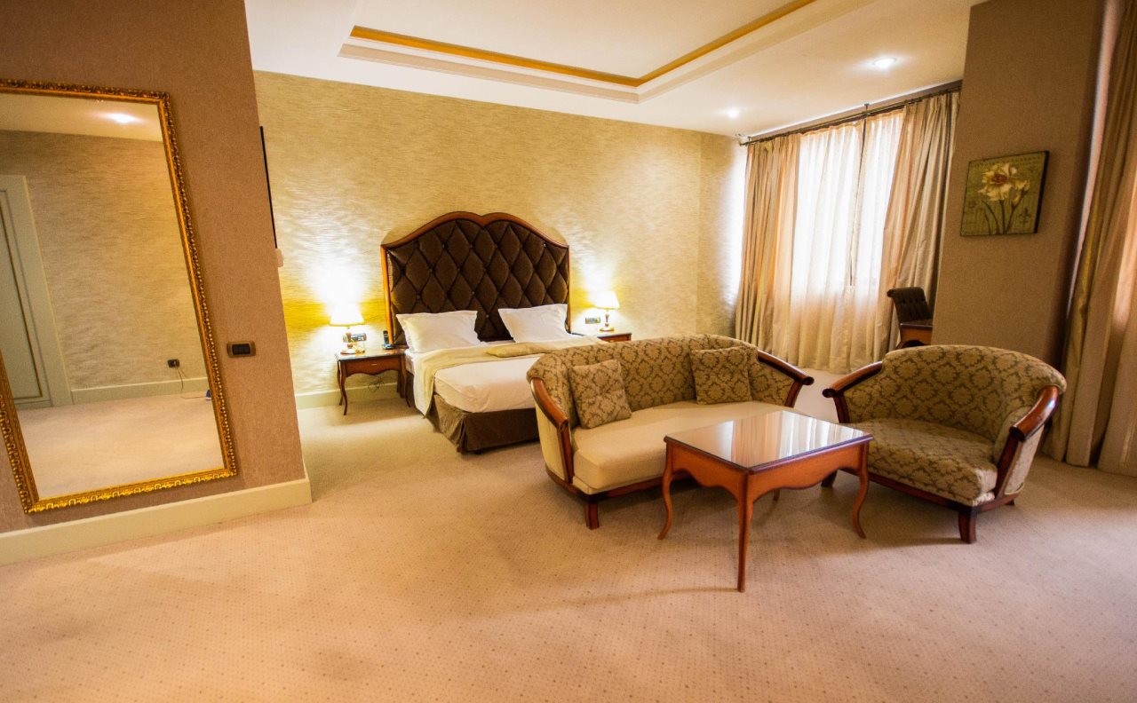 Sapphire City Hotel 6