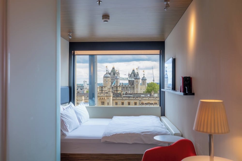 citizenM Tower of London 1