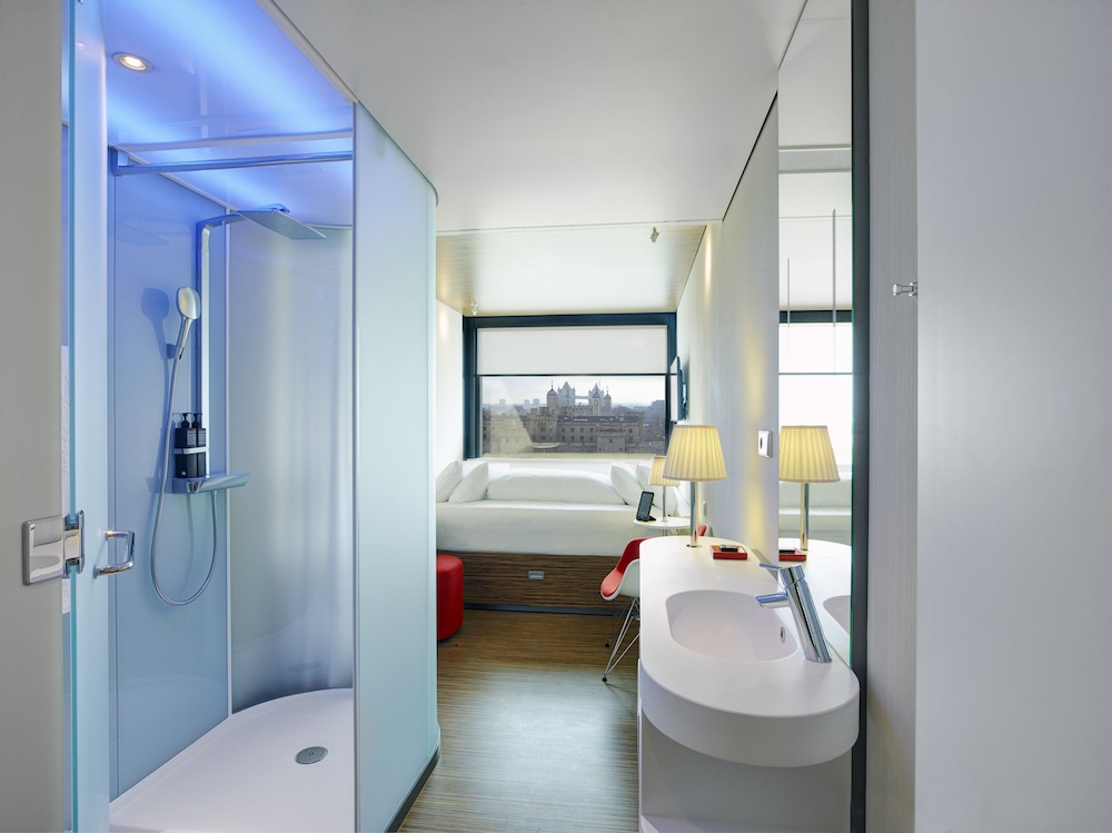 citizenM Tower of London 8