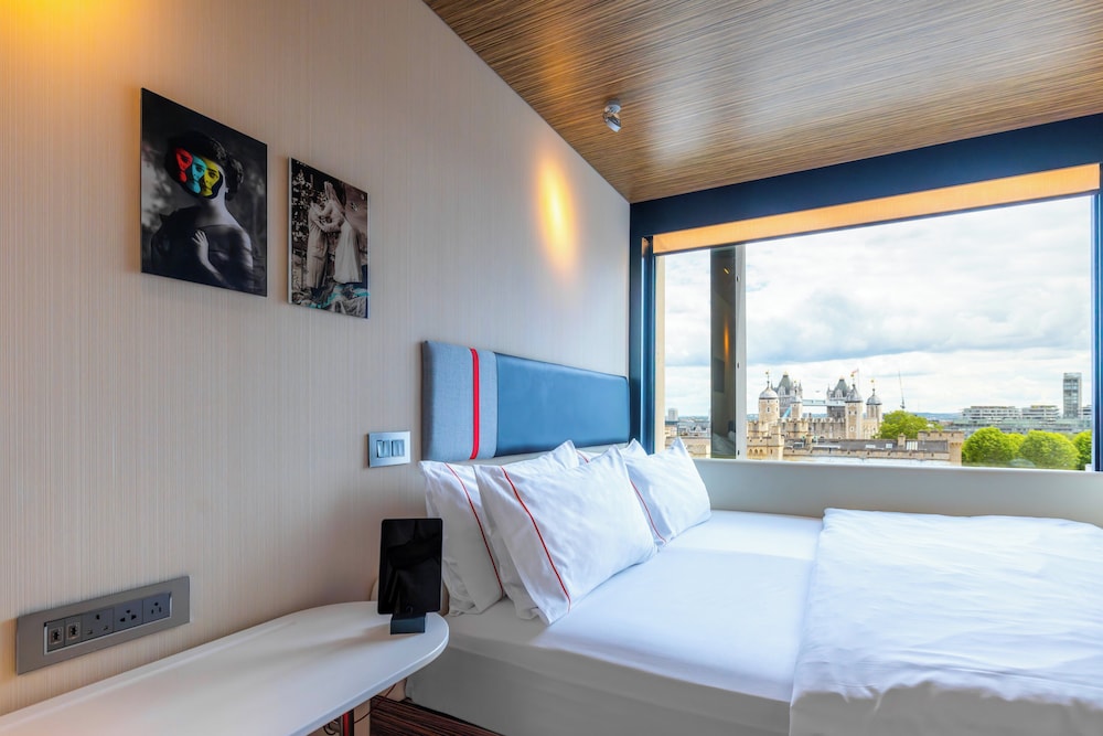citizenM Tower of London 11