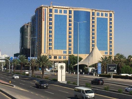 Mövenpick Jeddah City Star 1