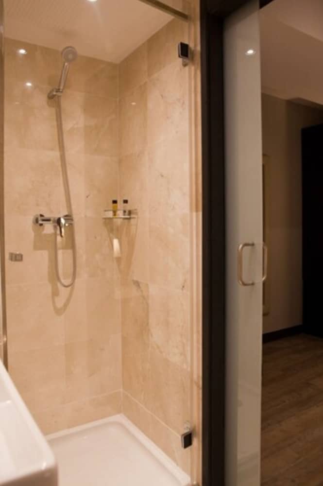 May Ramblas Hotel 14