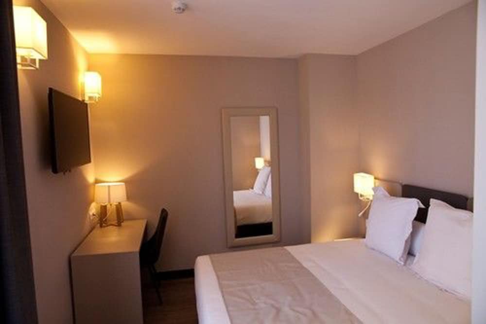 May Ramblas Hotel 6