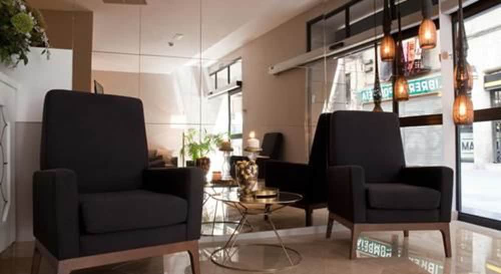 May Ramblas Hotel 3