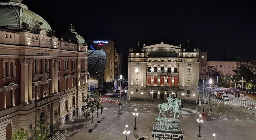 Five Points Square – City Center 2