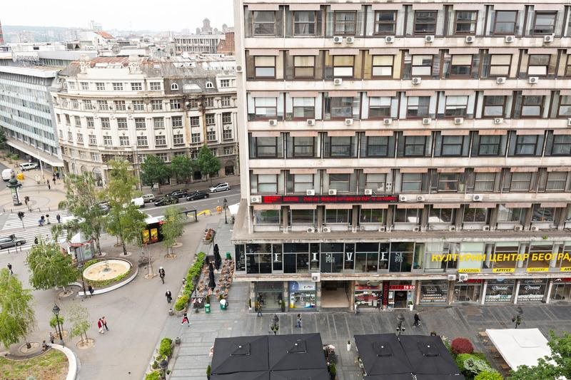 Five Points Square – City Center 7