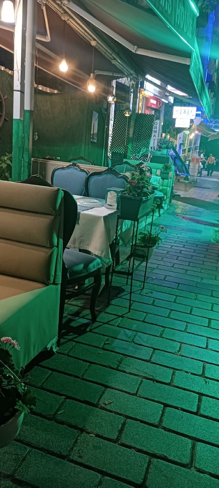 Armis Hostel 15