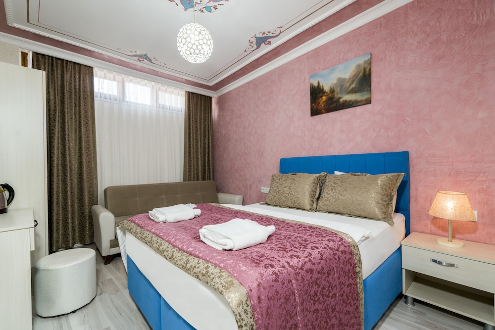 Atam Suites & Apart 9