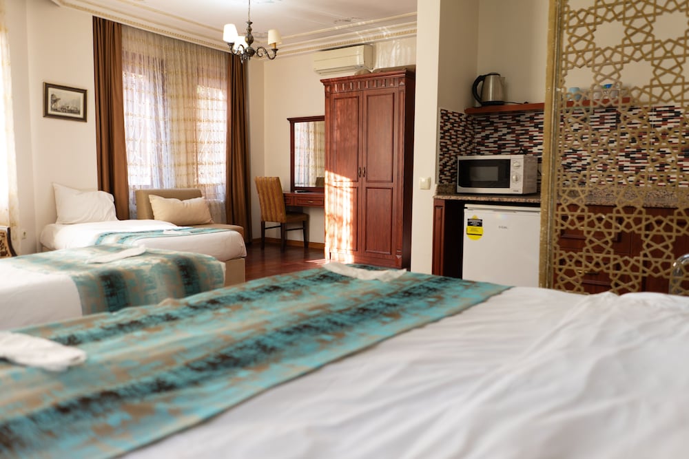 Atam Suites & Apart 20