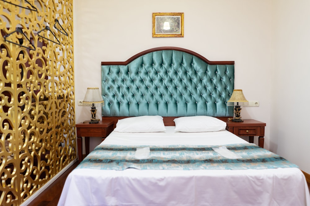Atam Suites & Apart 21