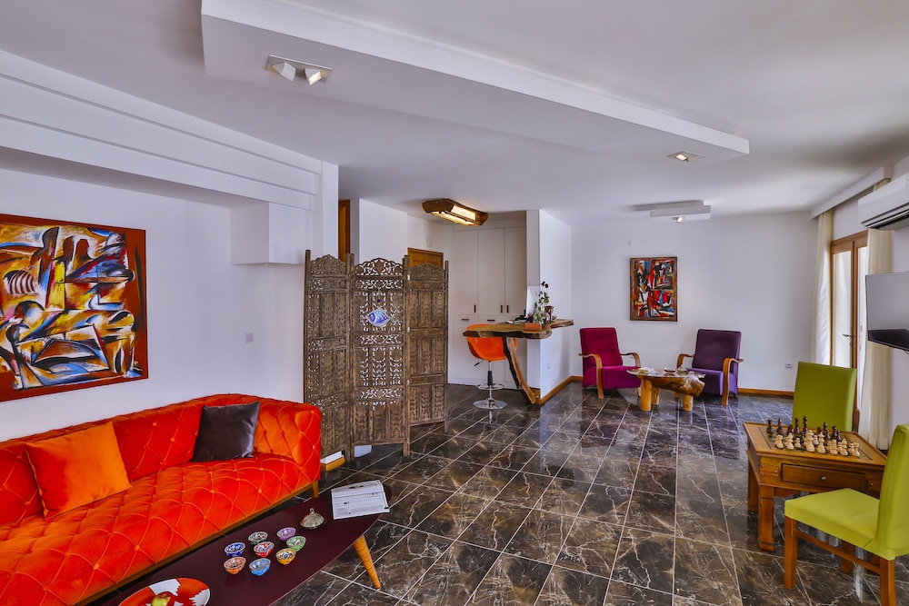 Cinarlar Apart Hotel 2