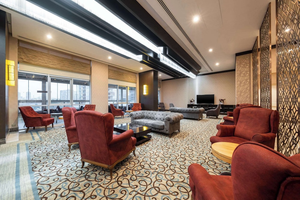 Clarion Hotel Istanbul Mahmutbey 10