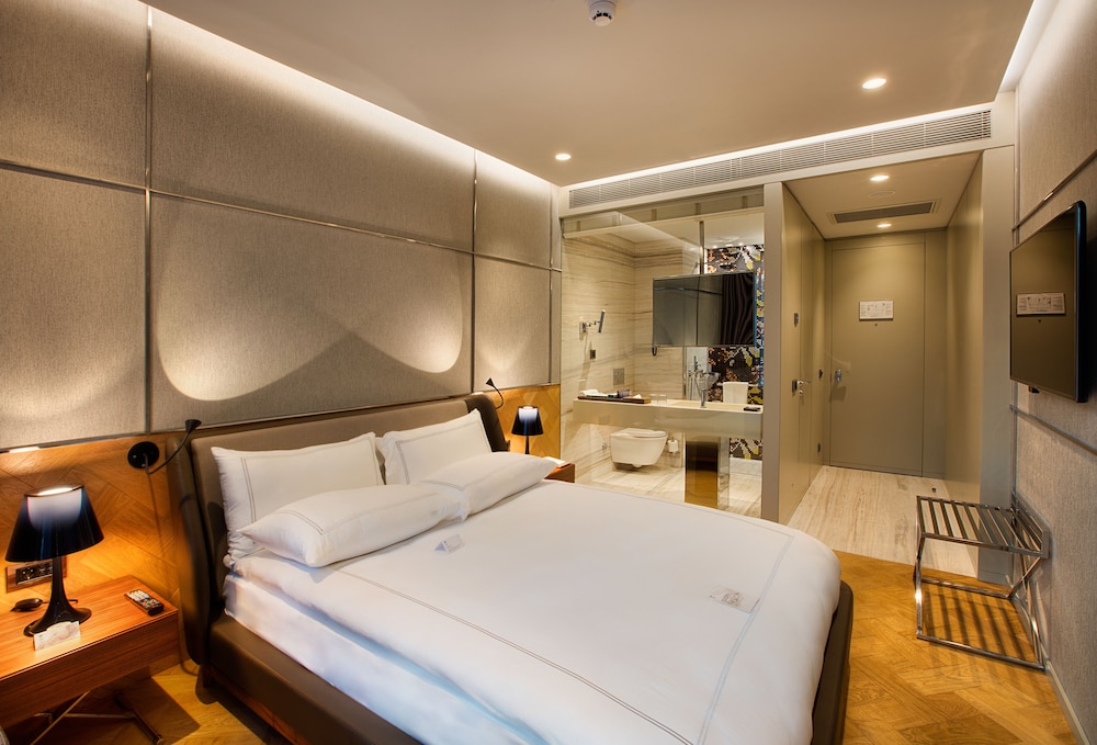 Fer Hotel 6