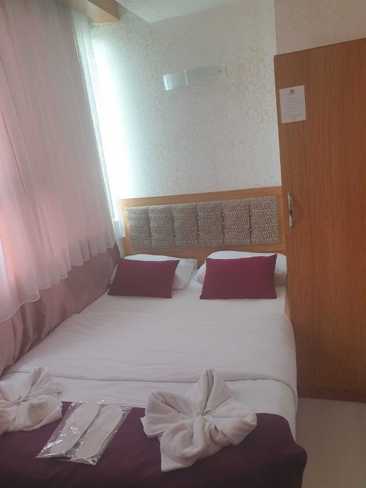 Grand Istanbul Airport Hotel 17