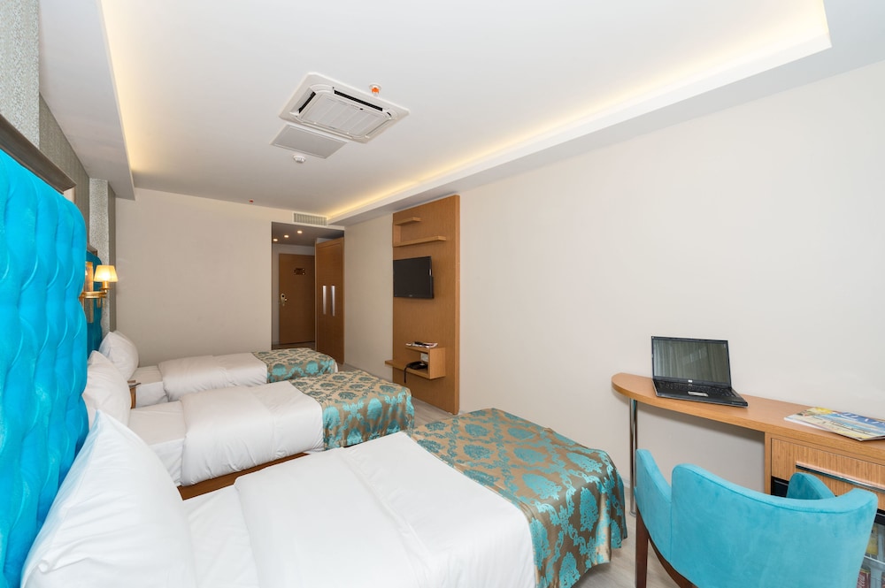 Grand Palace Hotel 20