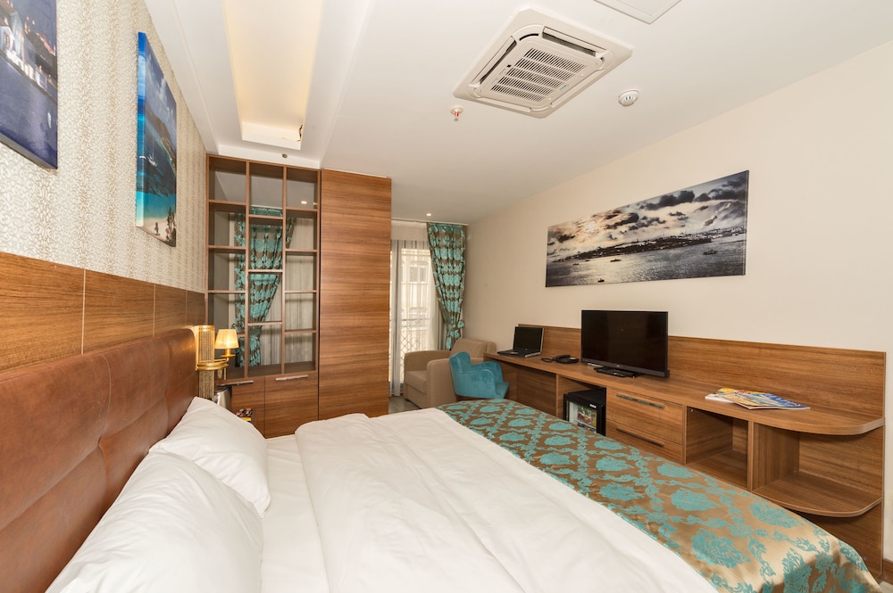 Grand Palace Hotel 15