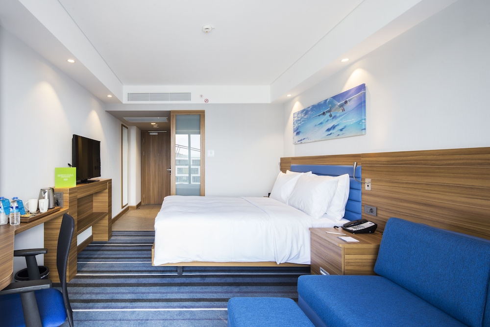 Hampton by Hilton Istanbul Kurtkoy 9
