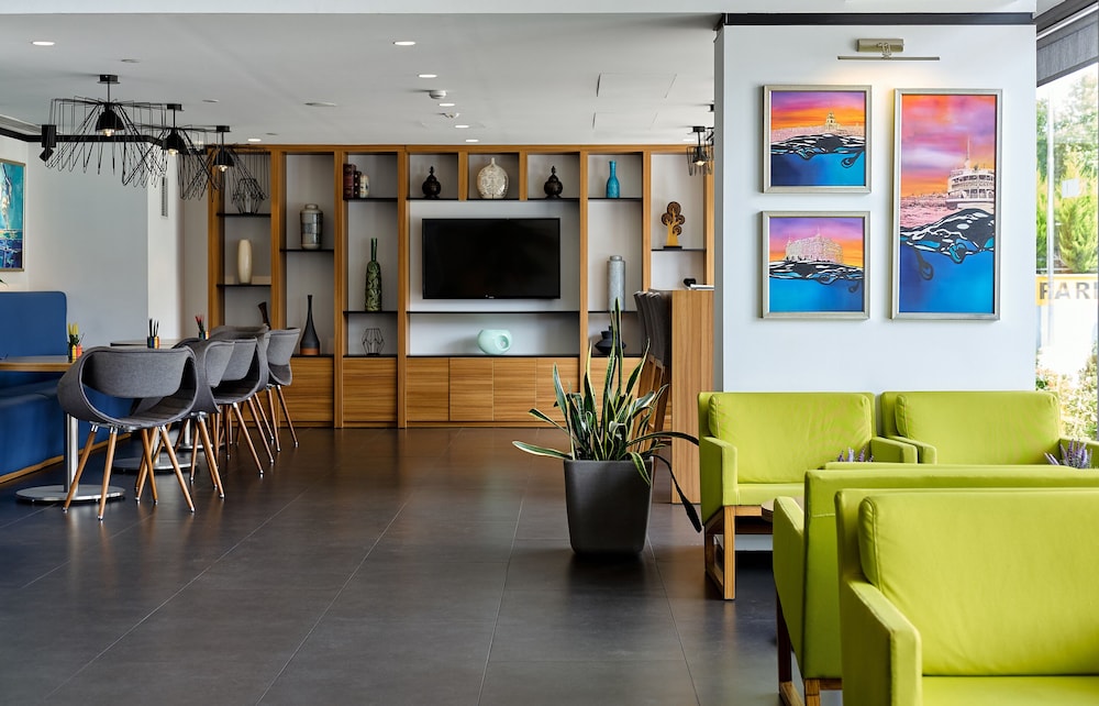 Hampton by Hilton Istanbul Kurtkoy 20