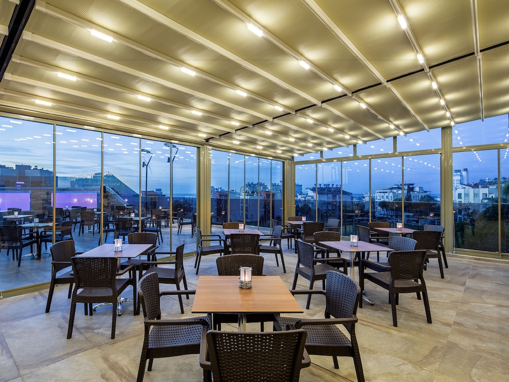 Holiday Inn Antalya - Lara 24