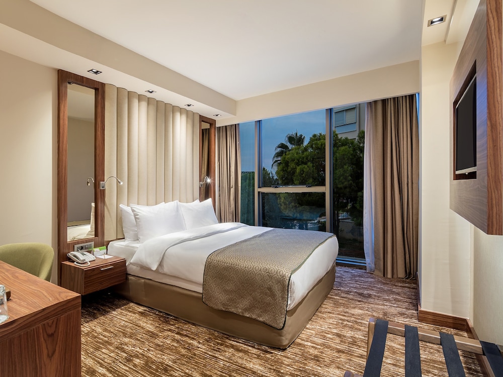Holiday Inn Antalya - Lara 6