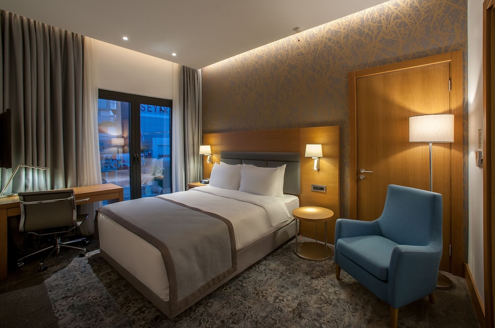 Holiday Inn Istanbul Tuzla Bay 13