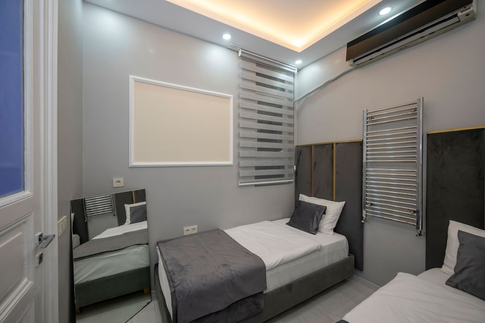 Hotel Next2 10