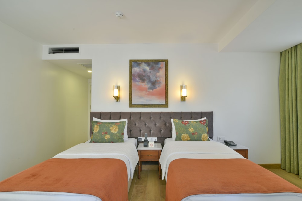 Istanbul Life Hotel 20