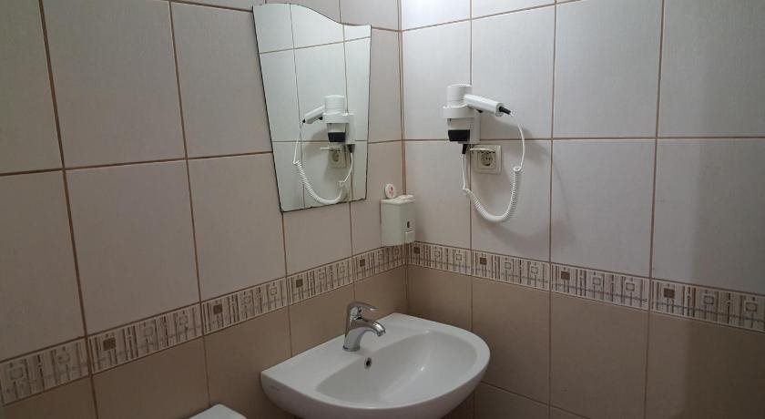 Kartal Hotel 18