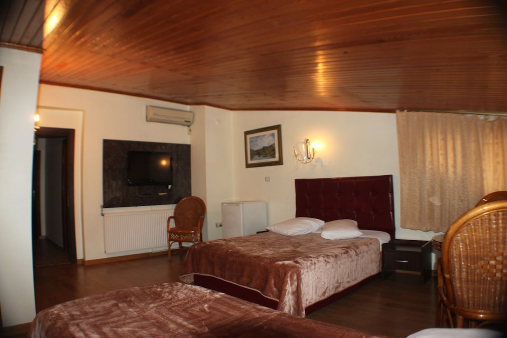 Kösk Hotel Kadiköy 8