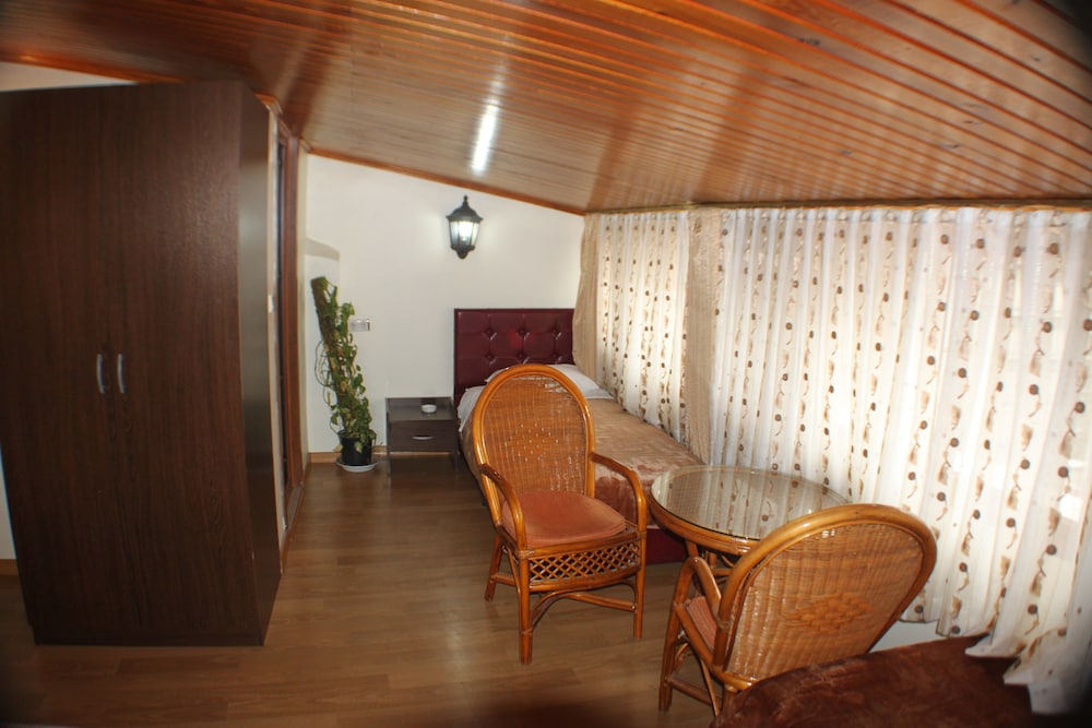 Kösk Hotel Kadiköy 5