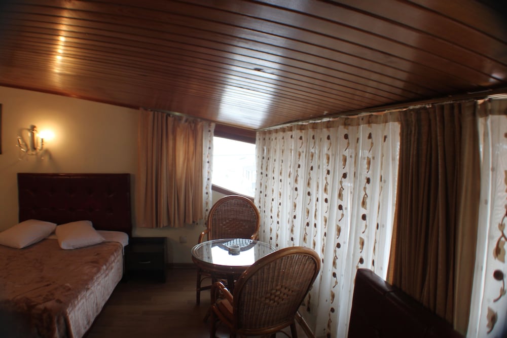 Kösk Hotel Kadiköy 4