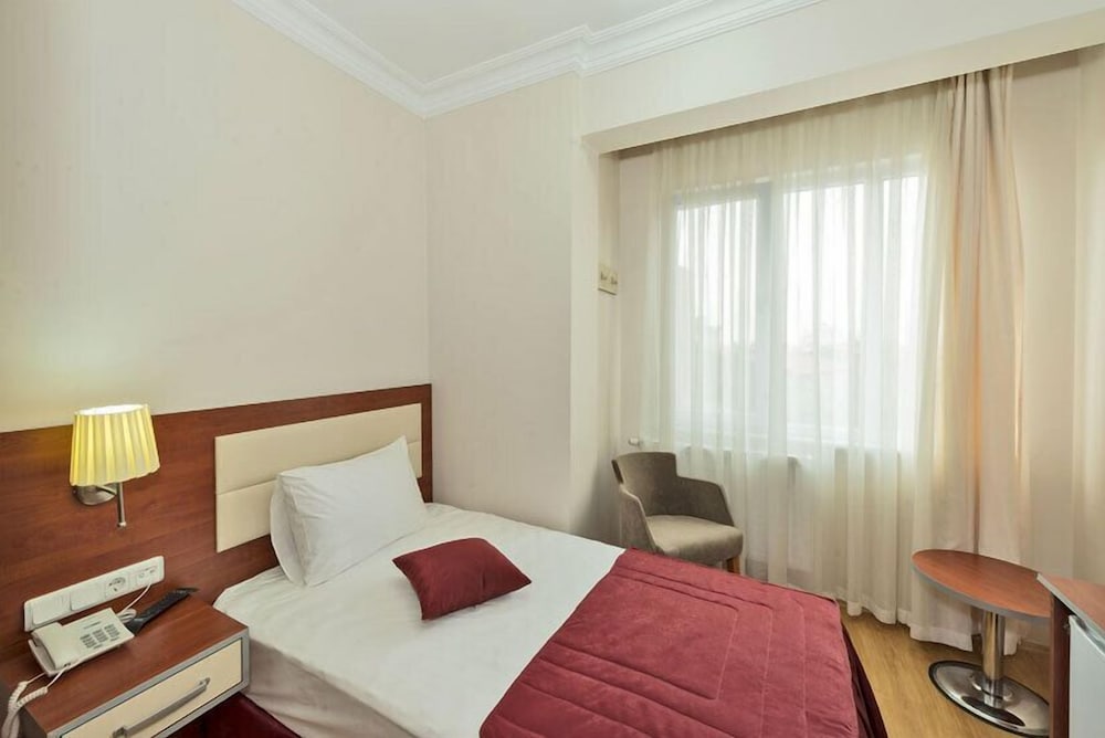 La Garden Hotel 23
