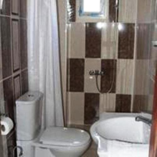Life Hotel 7