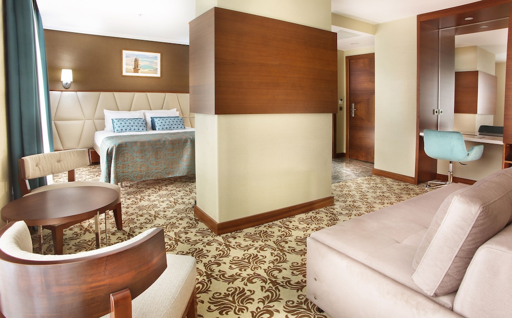 Mard-Inn Hotel 12