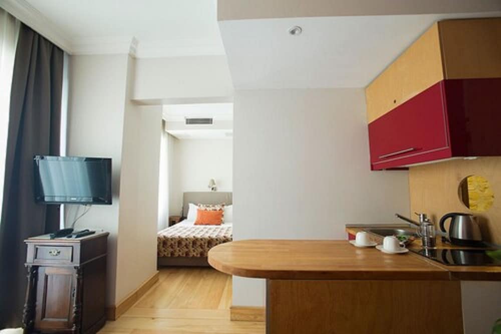 No11 Hotel & Apartments 16