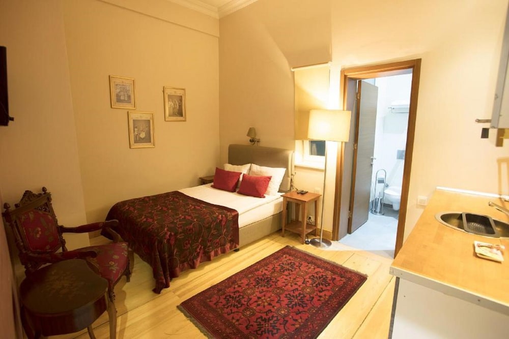 No11 Hotel & Apartments 11