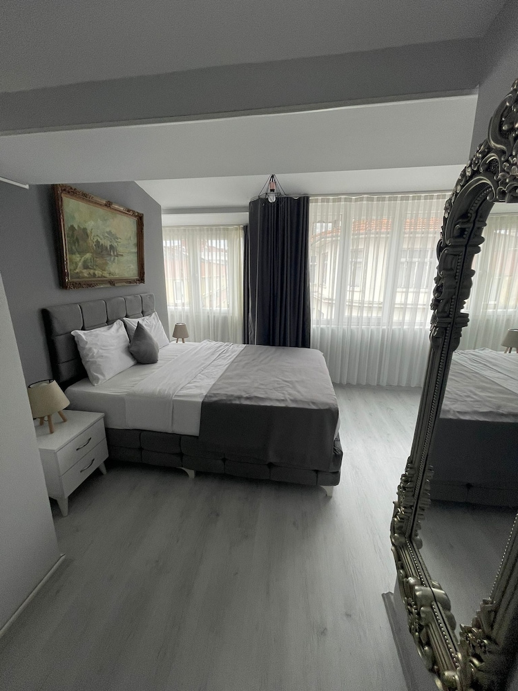 Oldmile Palace Hotel 20