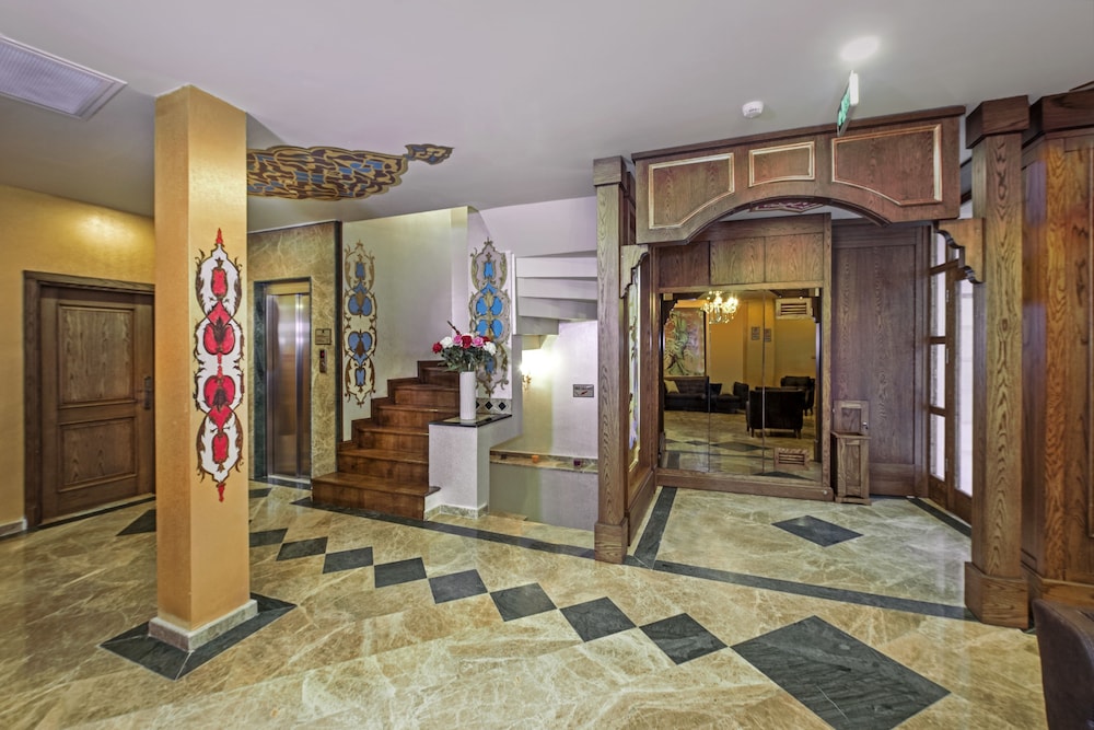 Perapolis Hotel 3