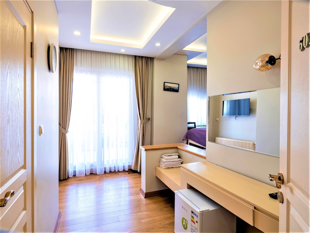 Ragip Pasha Apartments 24