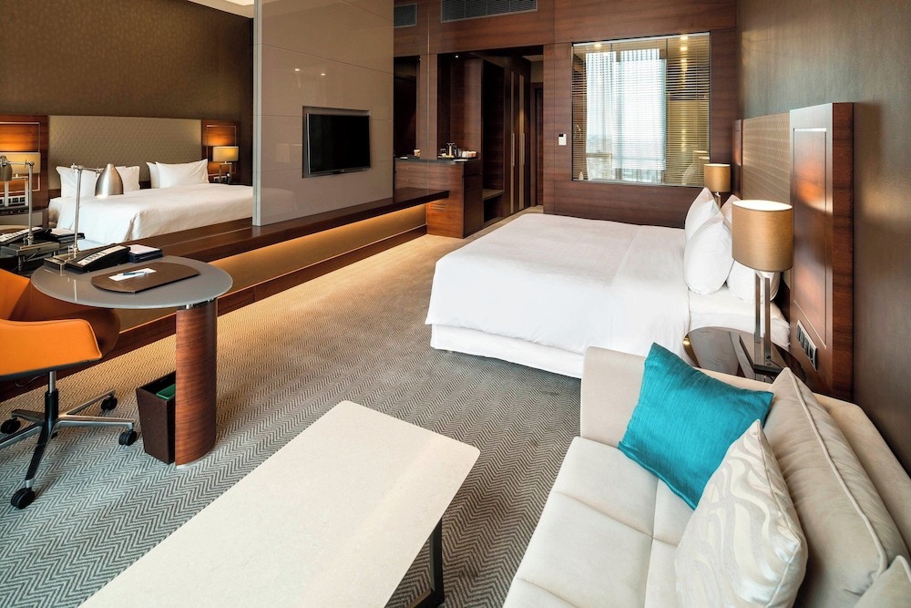 Sheraton Grand Istanbul Atasehir Hotel 16