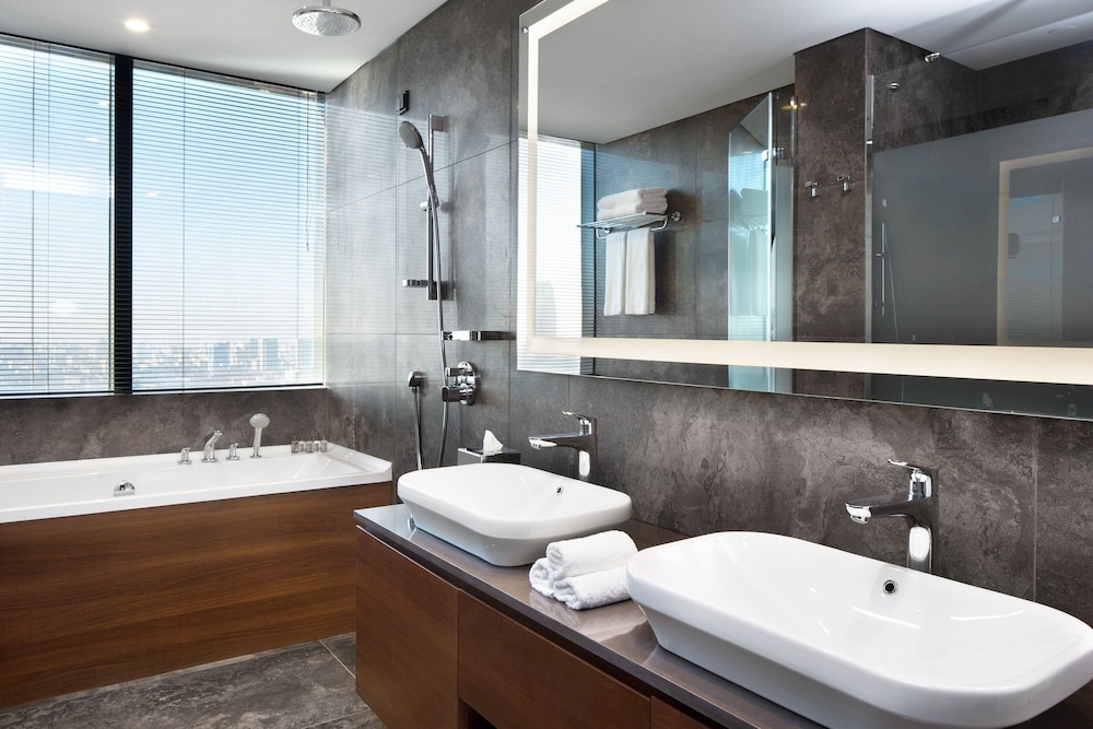 Sheraton Grand Istanbul Atasehir Hotel 21