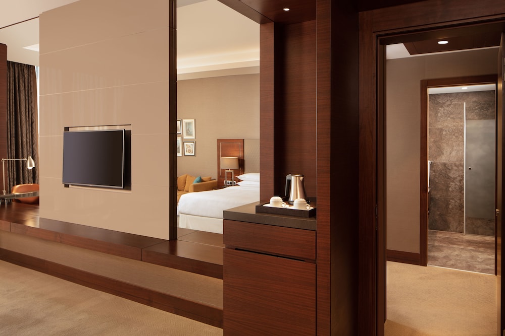 Sheraton Grand Istanbul Atasehir Hotel 12