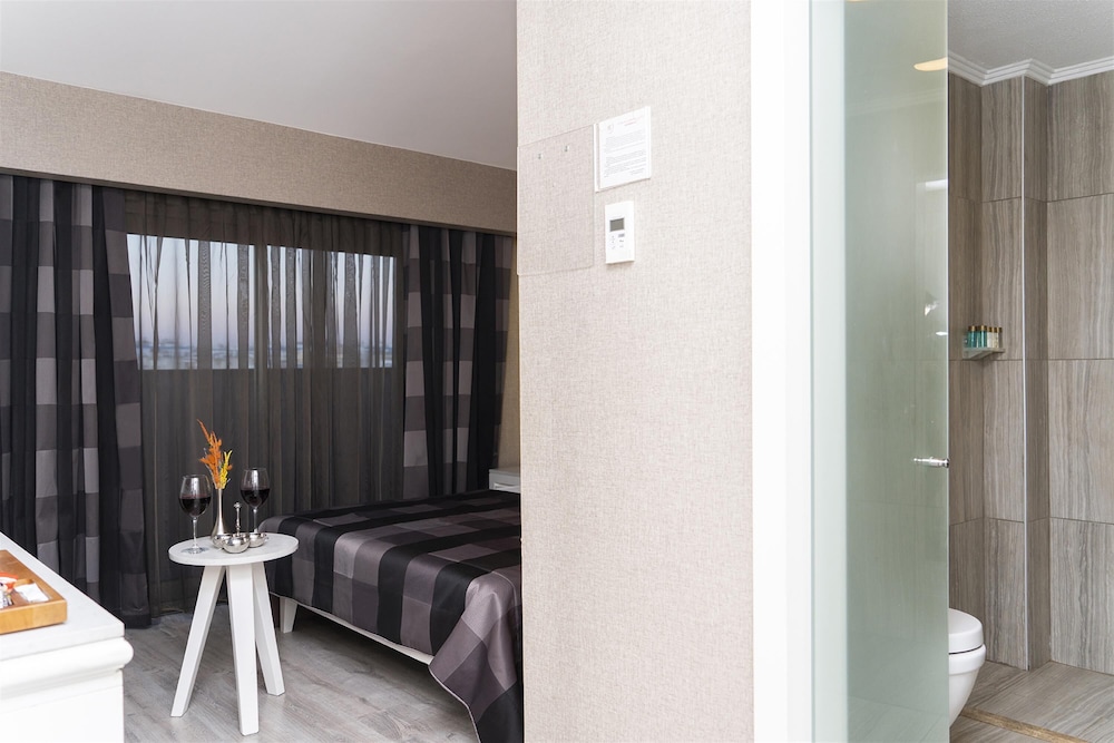 Sky Kamer Hotel 16