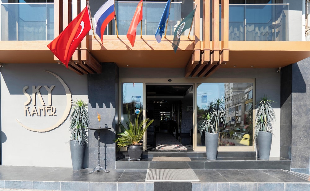 Sky Kamer Hotel 1