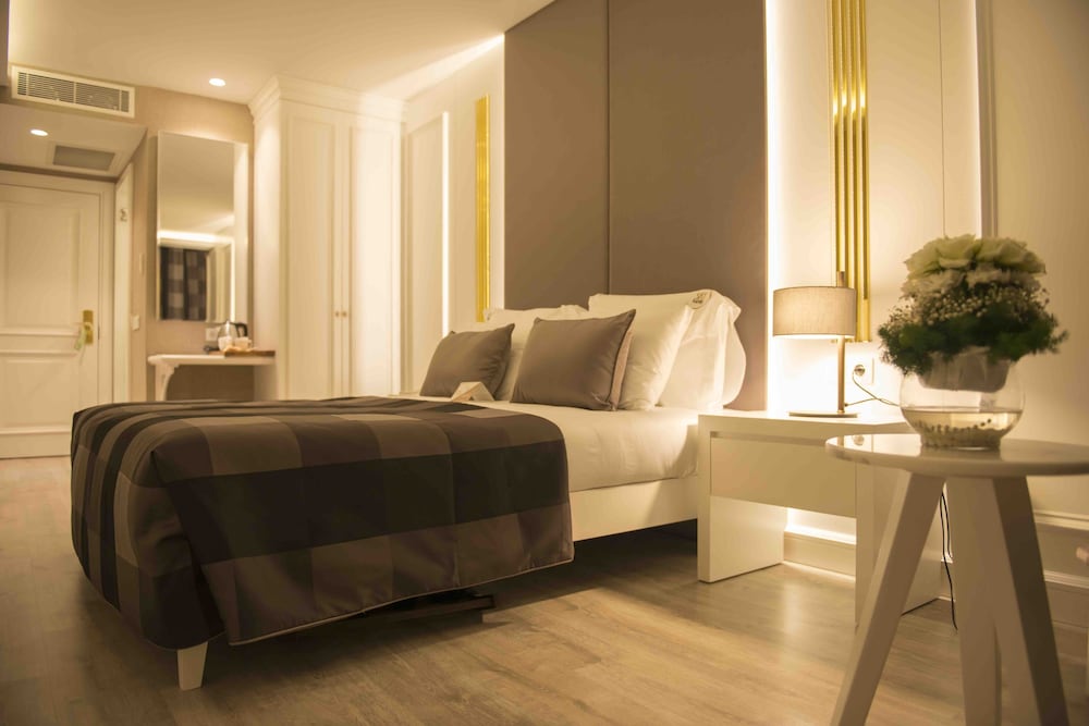 Sky Kamer Hotel 13