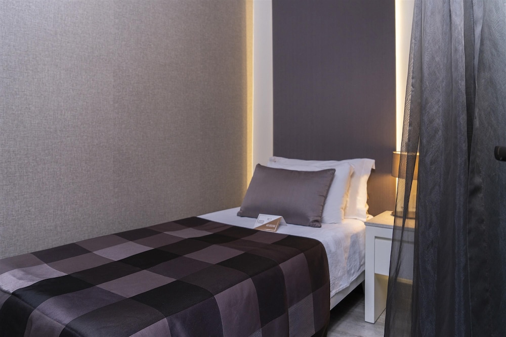 Sky Kamer Hotel 20